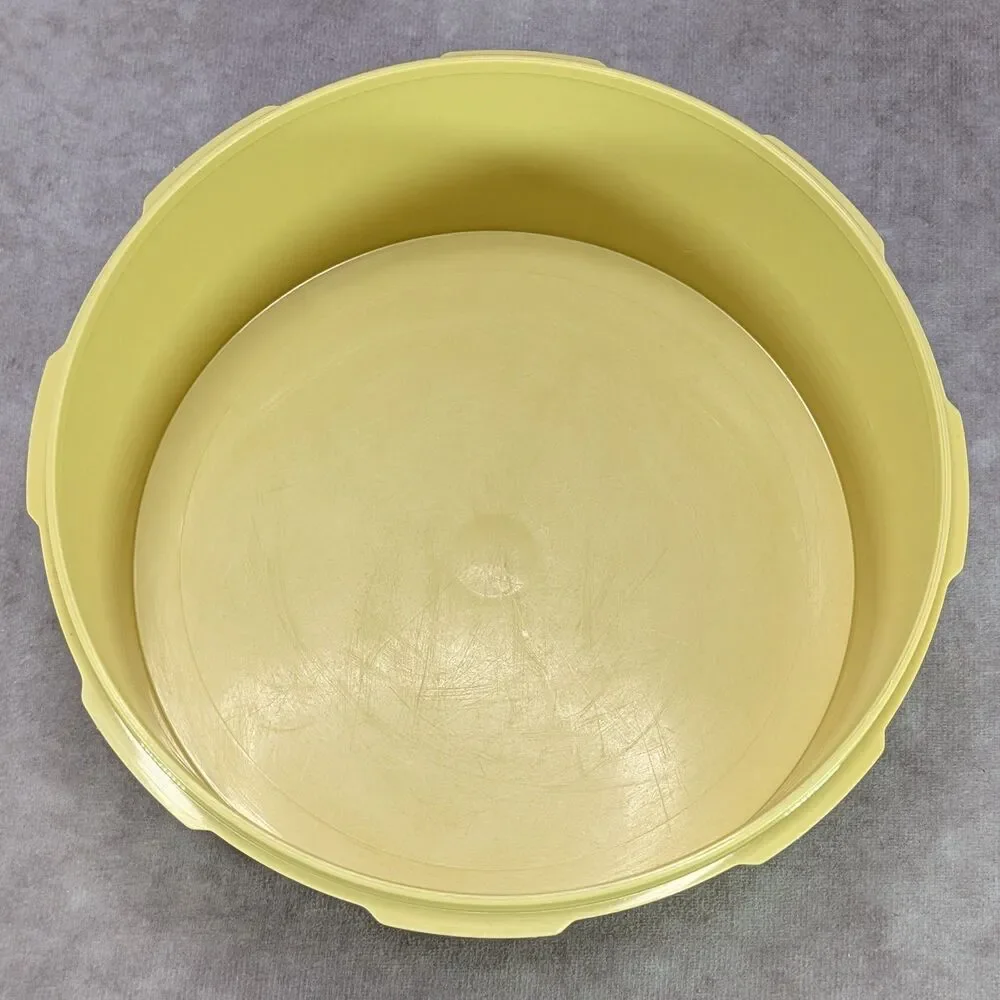 Vintage Tupperware Servalier Yellow Bowl 1204 Sunburst Graphic Starburst Lid